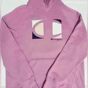 Champion Powerblend Graphic Hoodie, Women’s Size Medium, in color Paper Orchid